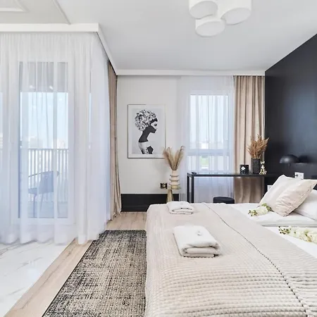 Deluxe Studio Braniborska Near Market Square -with Free Garage By Renters Vratislav